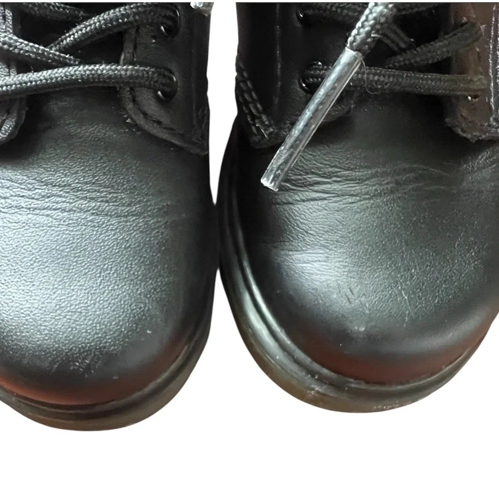 Dr. Martens Black Leather Lace-Up Boots Unisex EUC